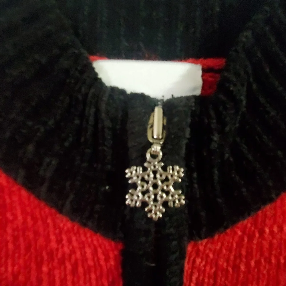 Breckenridge Sweater Vest. 2x Christmas. Snowflakes. - Picture 3 of 4